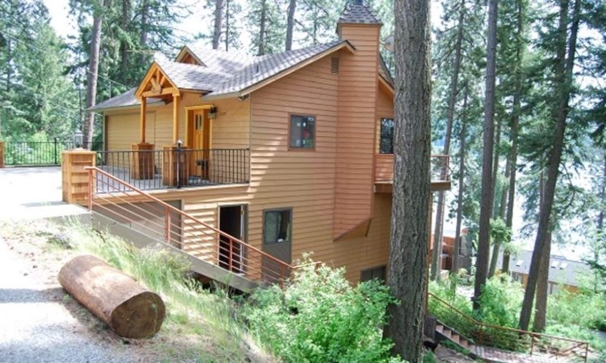 Coeur d'Alene House | Panoramic Coeur D'Alene Lake View - 5 Minutes to Town