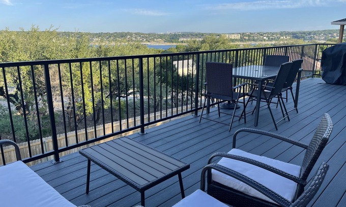 Waterford On Lake Travis House | Panoramic Lake Travis View in Lago Vista