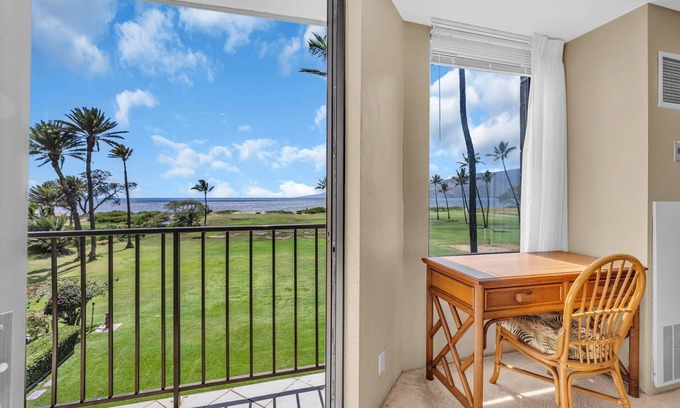 Kihei Condo | Panoramic Maui Sunset Ocean Views