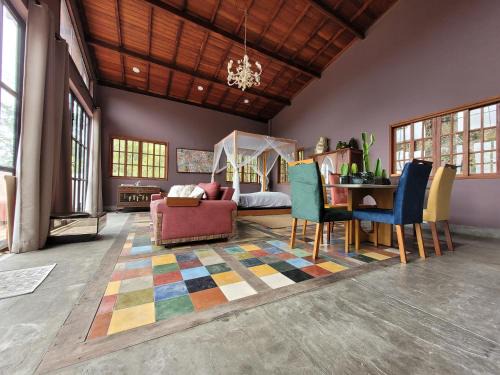 Rio Comprido Apartment | Panoramic Rio Escape - Loft w Epic View, Sun Terrace and Jacuzzi