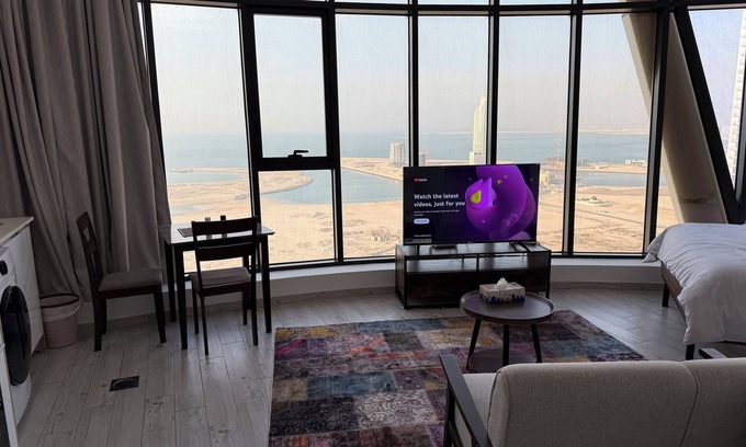 Block 428 Apartment | Panoramic Sea View On 27th Floor