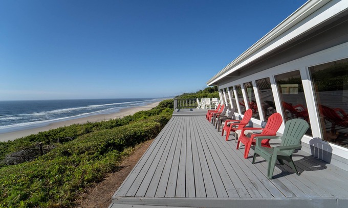 South Beach House | Panoramic Vacation Paradise - Ocean Front Luxury Retreat - Great for Families