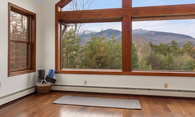 Wilmington Apartment | Panoramic View Whiteface, Hot tub, gas fireplace