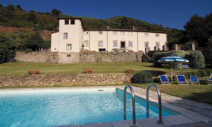 Vorno Villa | Panoramic Villa Lucca
