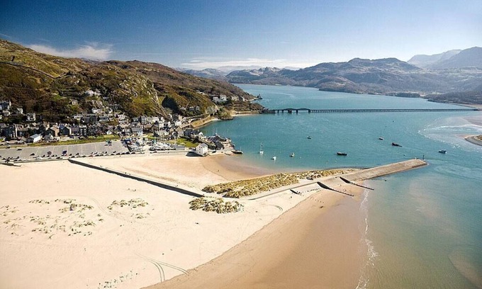 Dyffryn Ardudwy Cottage | Pant Heulog Gorgeous Cottage In Dyffryn