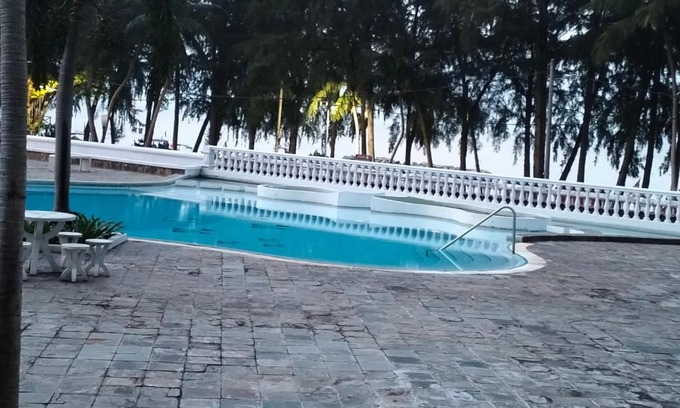Tanjung Kling Apartment | Pantai Puteri Kondominium