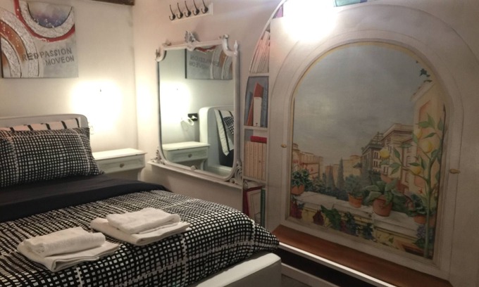 Rione VIII Sant'Eustachio Apartment | Pantheon Nights by bruno