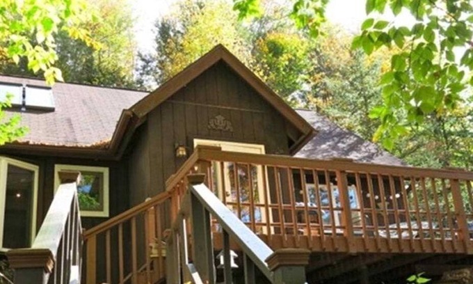 Shandaken House | Panther Mountain Retreat- Catskill High Peaks
