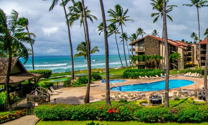 Honokowai Condo | ~ Papakea's Finest ~OCEAN FRONT Luxury 2 bedroom 2 bath w/BRAND NEW REMODEL ~AC in every room ~L206