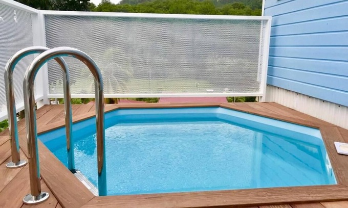 Le Francois House | Papaya smoothie villas