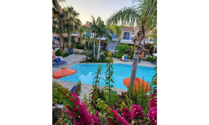Universal Apartment | Paphos town house vacation