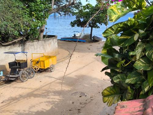 Porto da Madama House | Paqueta · Paquetá 2 quartos - AC , Wi-Fi e Churrasqueira!