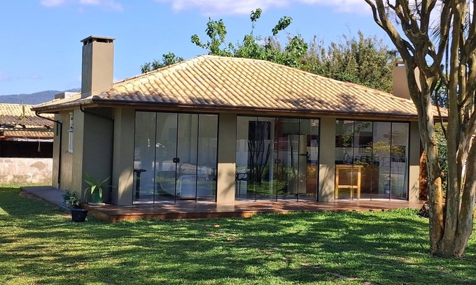 Garopaba House | Paraíso na Ferrugem - SC