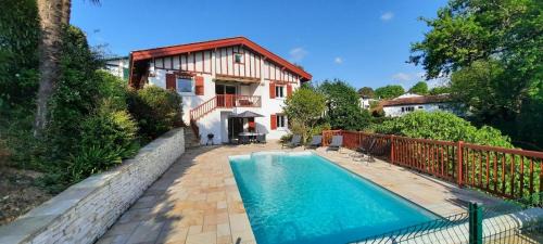 Ascain Apartment | PARABISU TTIKIA "Petit Paradis"