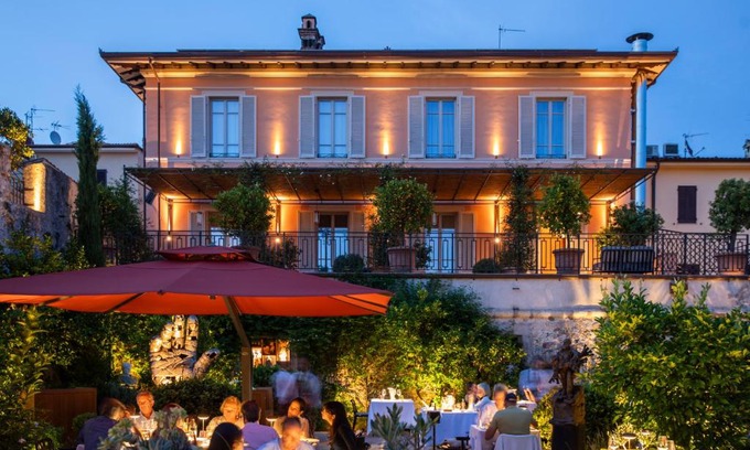 Pietrasanta Hotel | Paradis Pietrasanta