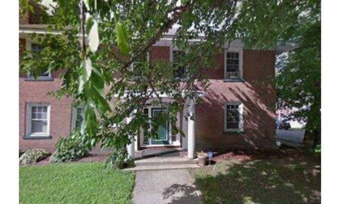 Metro Center Villa | Paradise at Ridgewood
