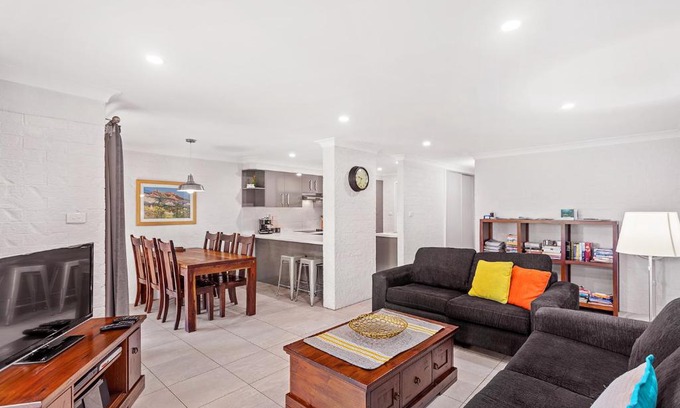 Nelson Bay Apartment | Paradise at The Bay