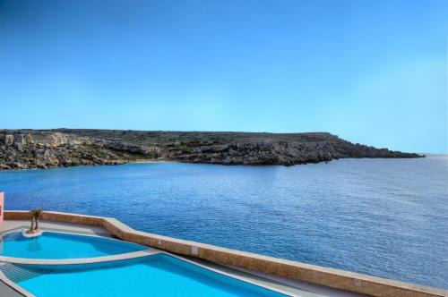 Cirkewwa Hotel | Paradise Bay Resort
