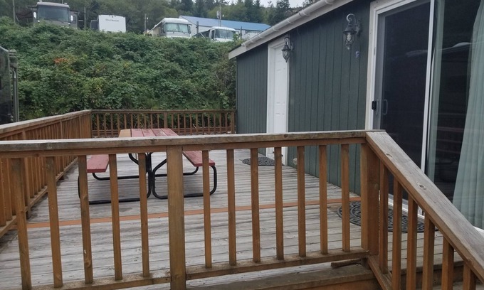 Rockaway Beach House | Paradise Cove RV Resort & Marina