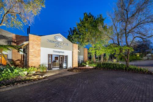 Malelane Cabin | Paradise Creek Lodge