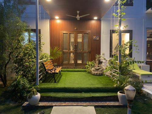 Bhangel House | Paradise