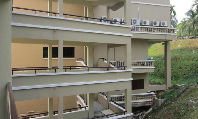 Taman Haji Zainal Apartment | Paradise Lagoon Apartment