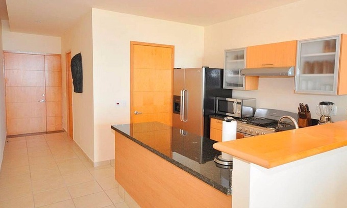 La Cruz de Huanacaxtle Condo | PARADISE PENTHOUSE WITH OCEAN VIEWS