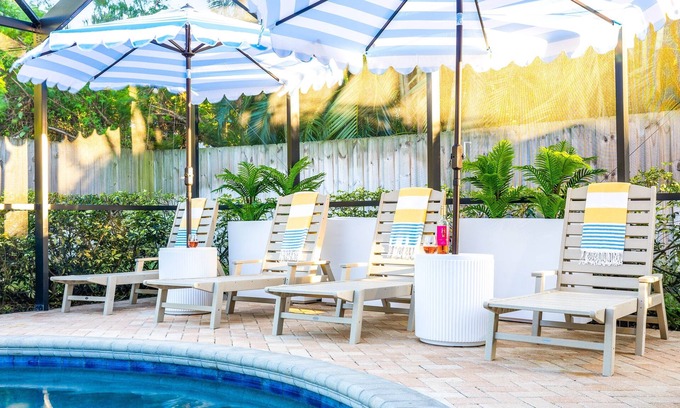 Largo House | Paradise Oasis Heated Pool+Games & Arcade