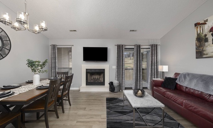 Table Rock Condo | ⛳Paradise on the Green Condo at Pointe Royale⛳