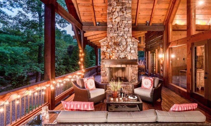 Blue Ridge House | Paradise on the Lake!