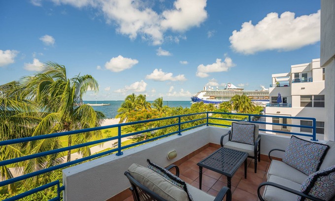 Truman Annex Condo | PARADISE ON THE OCEANat The Truman Annex in Key West