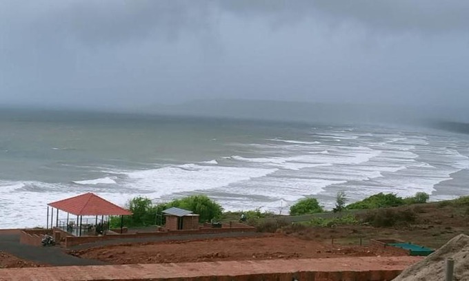 Ratnagiri Villa | Paradise Point - Container concept Home stay