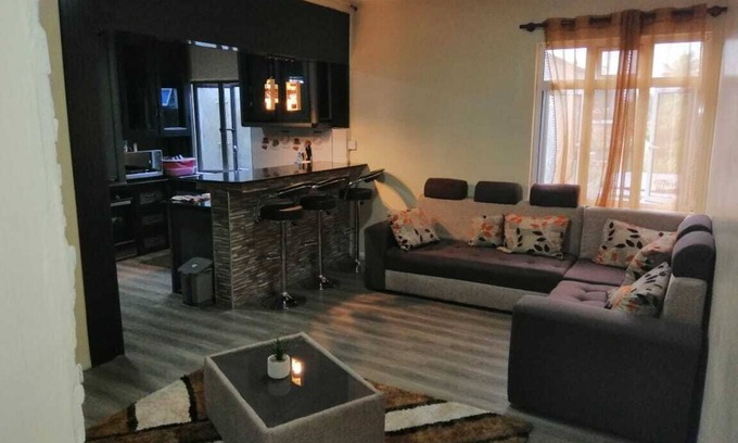 New Grove House | Paradise residence