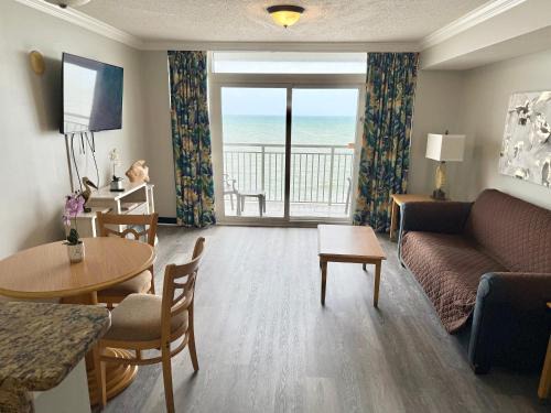 Myrtle Beach Apartment | Paradise Resort