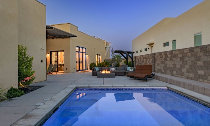 Hurricane House | Paradise Retreat at Copper Rock!