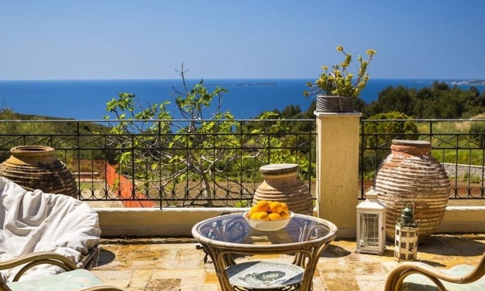 Lassi Cottage | Paradise's Nest - Two Bedroom Cottage, Sleeps 6