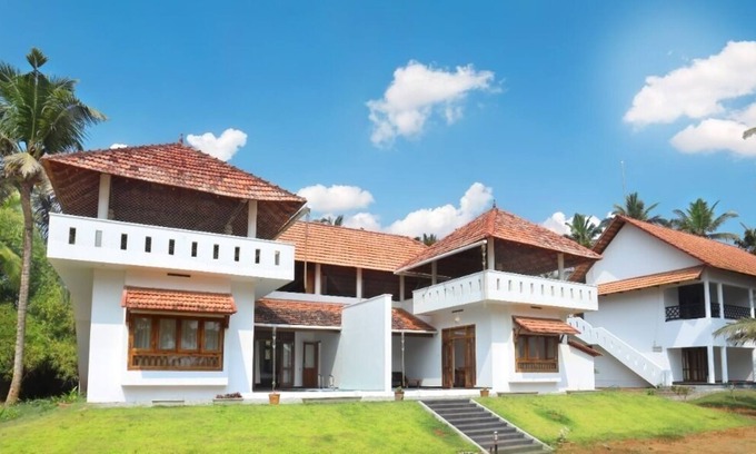 Muttom Resort | Paraikal Beach Resort