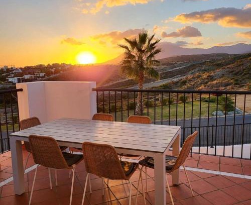 New Golden Mile Apartment | Paraiso Pueblo