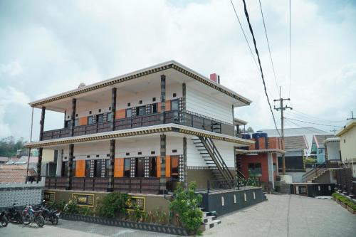Ngadisari Hotel | Parama Bromo Hotel