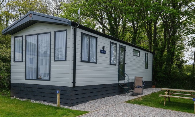 Hayle House | PARBOLA 11, pet friendly, with pool in Gwinear