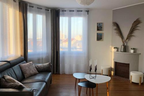 Clamart Apartment | Parfait pour visiter ou travailler près de Paris - Makalu