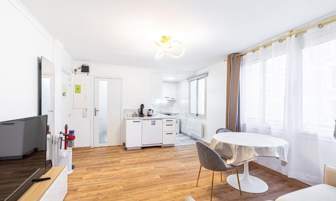 Jardin des plantes Apartment | Paris coeur, un superbe appartement de 40 m2.