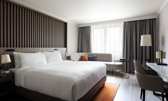 Roissy-en-France Hotel | Paris Marriott Charles de Gaulle Airport Hotel