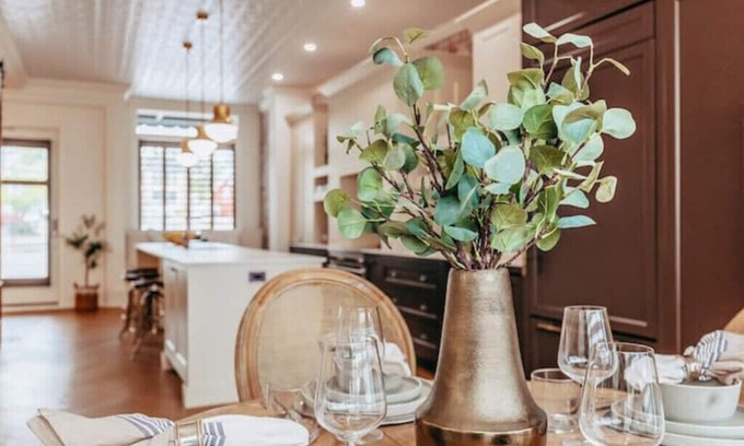 Yarmouth Apartment | Parisian Harbour: Elegance and luxury by the sean