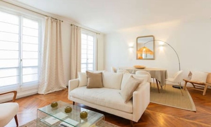 Croulebarbe Apartment | Parisian Home | 305381 | 3 chambres|Quartier Latin
