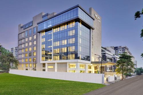 Adajan Hotel | Park Inn by Radisson Surat