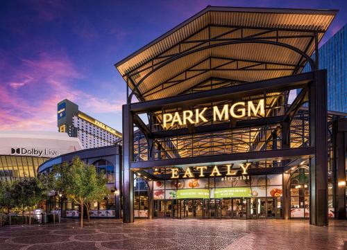 Las Vegas Strip Resort | Park MGM Las Vegas