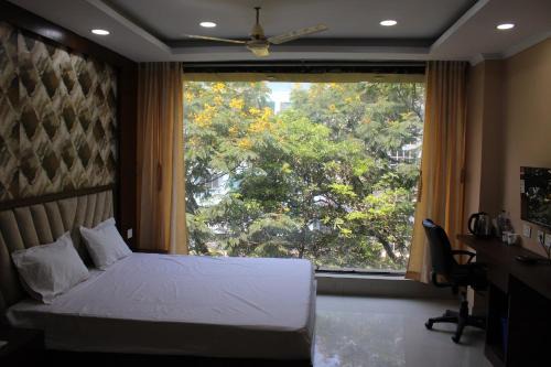 Park Street Hotel | Park Royale Hotel
