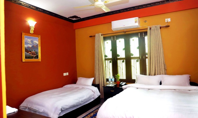 Sauraha Hotel | Park Treasure