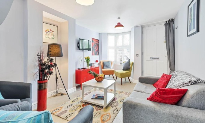 Brighton City Centre Apartment | Park View House - By My Getaways